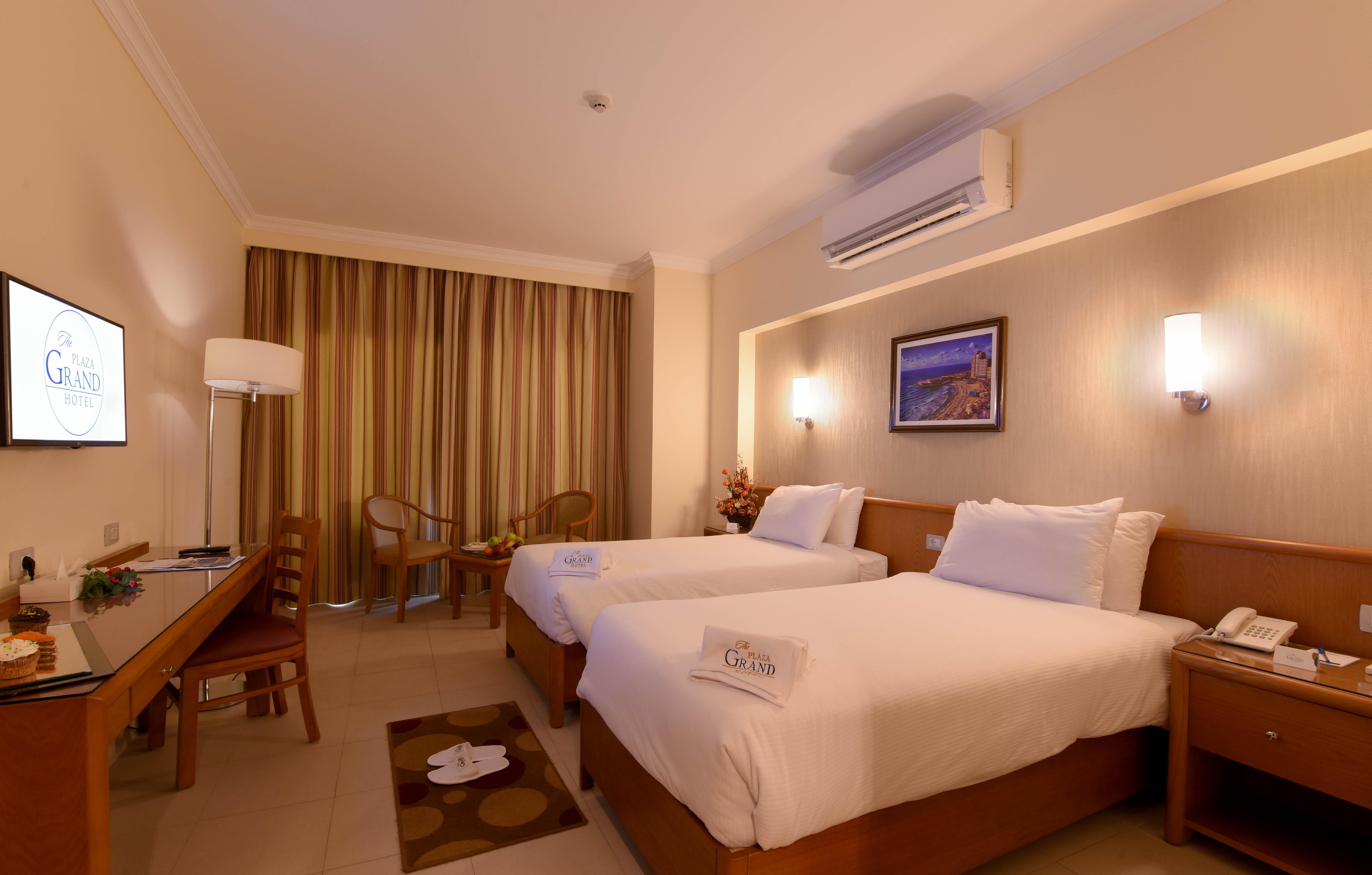 The Grand Plaza Hotel Smouha Александрия Екстериор снимка