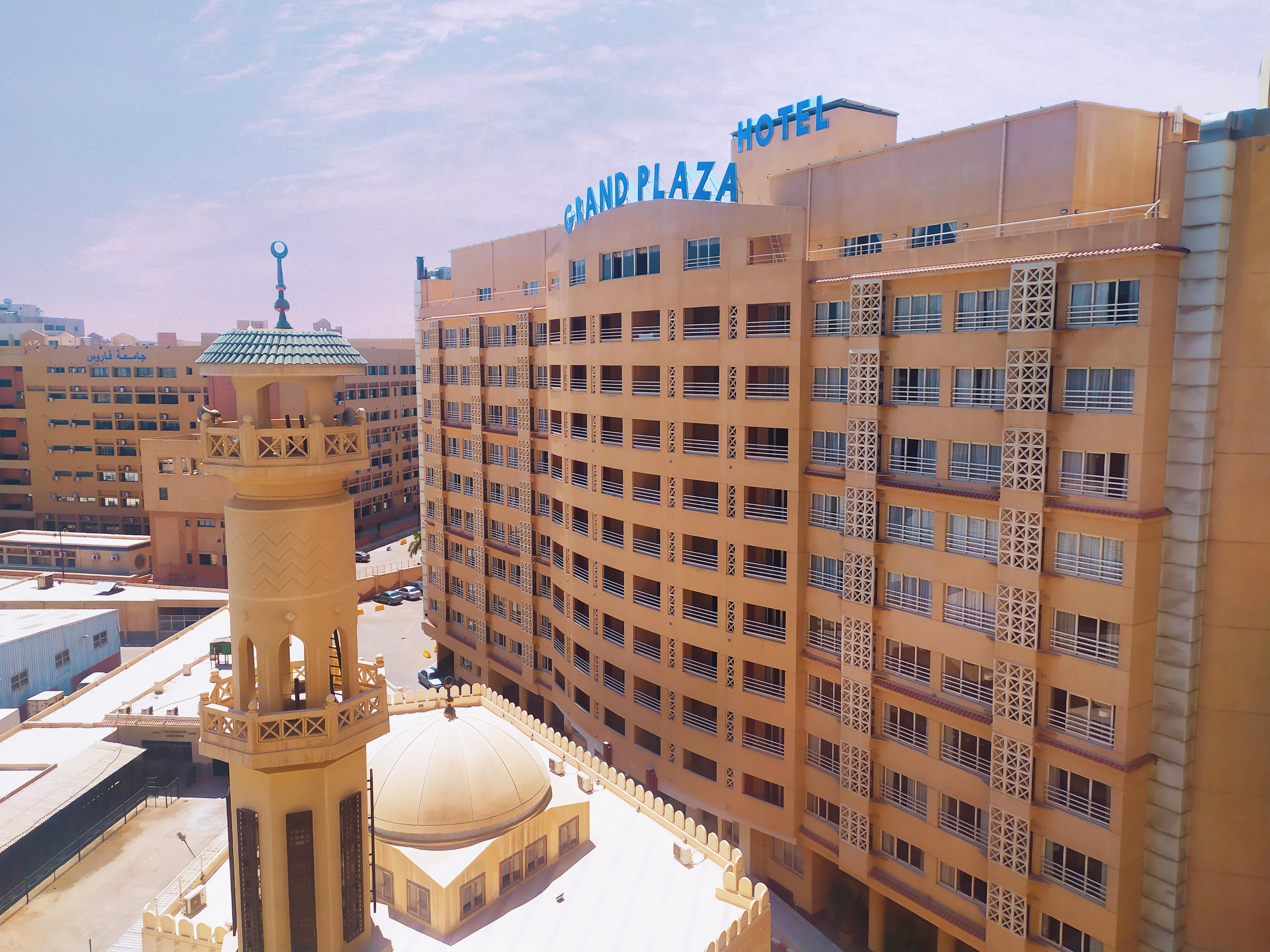 The Grand Plaza Hotel Smouha Александрия Екстериор снимка