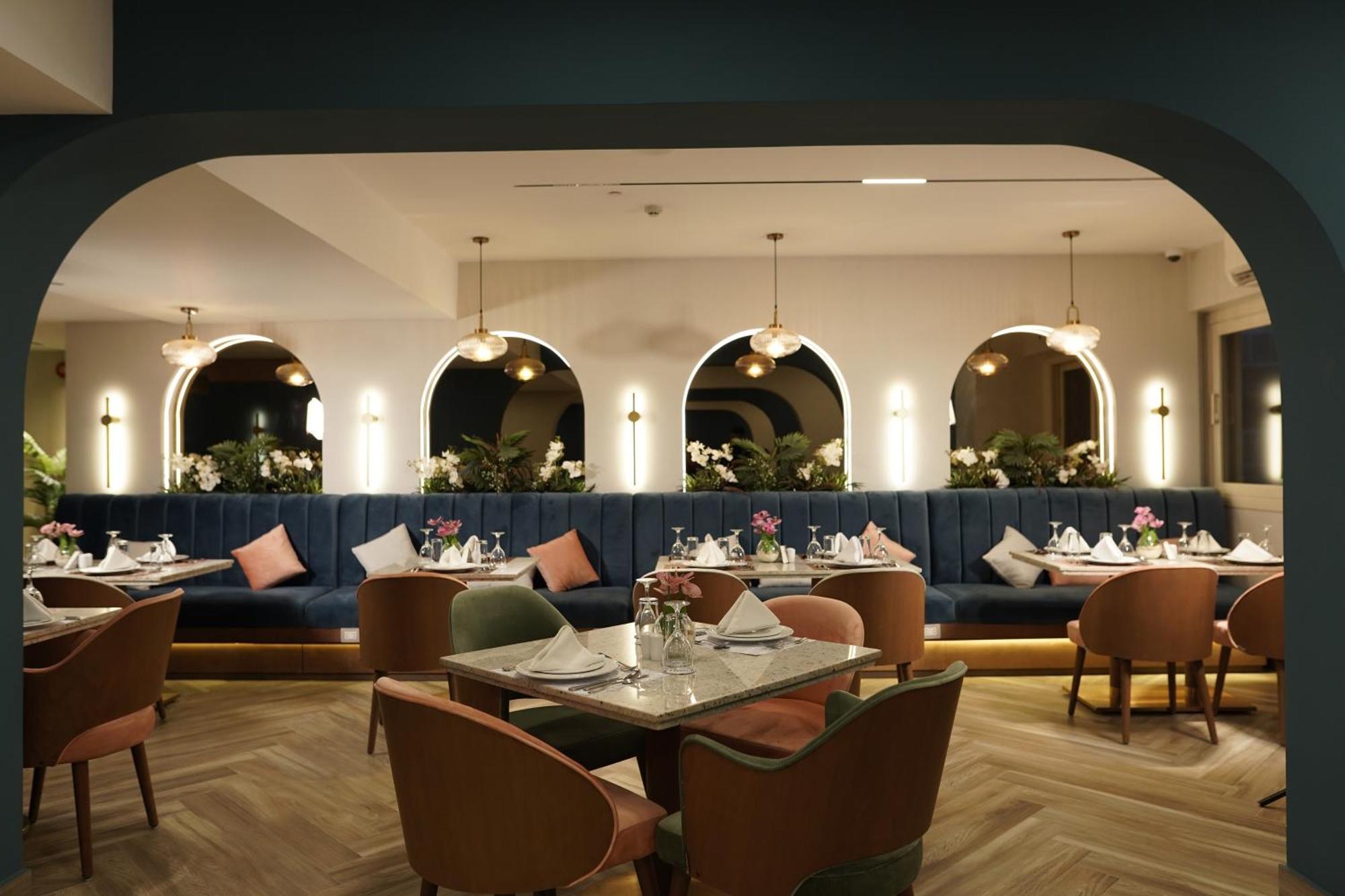 The Grand Plaza Hotel Smouha Александрия Екстериор снимка